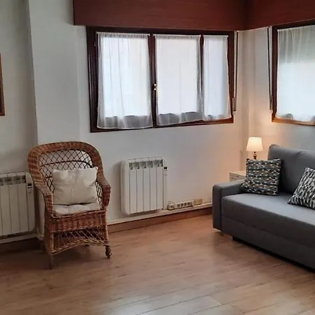 Mundaka Home